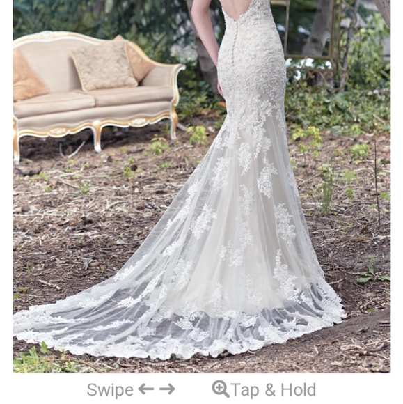 Maggie Sottero Collins wedding dress - Picture 3 of 13